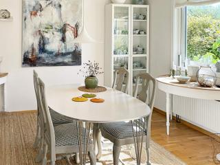 Inviting Family Retreat in Osterlen - 3