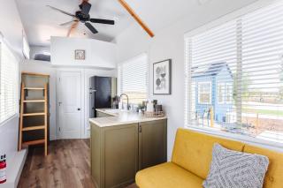 Moonrise Tiny Home - Apple Valley - 1