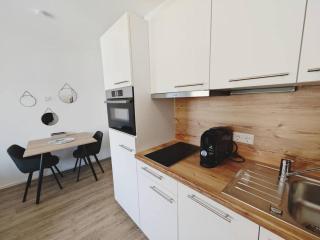 TiCasa PALMS Zentral-Outlet-SmartTV-Aufzug-Stylisch-Unique - Metzingen - 7