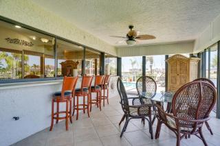 Private Dock Canalfront Home in Cape Coral - Cape Coral - 8