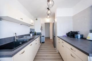 Sablier T4 parking dans une residence securisee - Marselha - 8