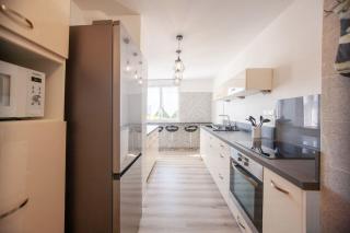 Sablier T4 parking dans une residence securisee - Marselha - 1
