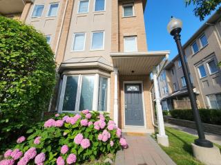 Scarborough Townhouse - 1