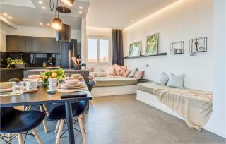 Beautiful Apartment In Trappeto - 1