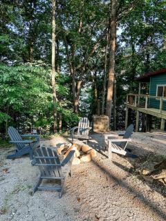 Serene Lakeside Forest Cabin - Nashville - 4