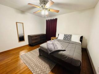 Peaceful Suburban Gateway - 6