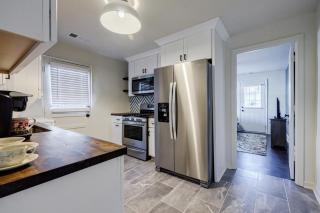 5 min Grant park with Fenced Yard Parking Pet Friendly - Atlanta - 8