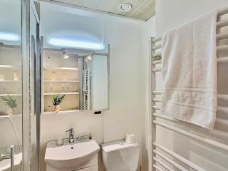 Charmant T3 avec 2 salles de bain, proche pistes et commodités à Val-d'Isère - FR-1-411-898 - Val dʼIsère - 2