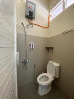 Aprilia Villa - Batu - 4