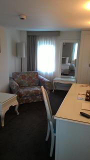 Taximtown Hotel - 8