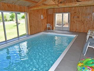 Gîte rénové avec piscine intérieure, accessible PMR, en plein cœur du Bocage Vendéen. - FR-1-426-536 - Cheffois - 9