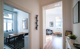 Cosy Rock Apartment - Budapest - 4