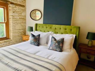 Cotswold Home over 4 floors - perfect for Families Friends Contractors - Chipping Norton - 1