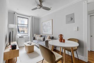 East Village 2br w wd nr restaurants park NYC-1237 - New York - 0