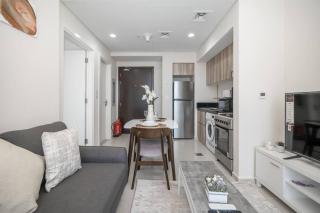 StoneTree - Cozy 1BR with spacious balcony in Golf Vita A - Dubai - 6