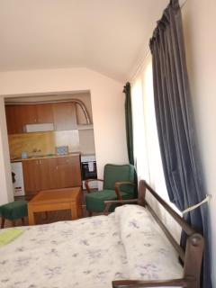 Wild Cherry 2 bedroom Apartament Economy-3 - 2