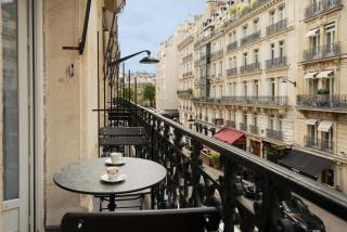 Vestay Montaigne - Paris - 9