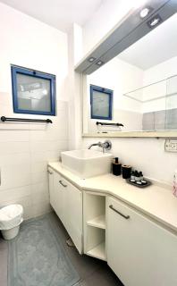 beautiful 2 bedrooms apartment by the beach - 3