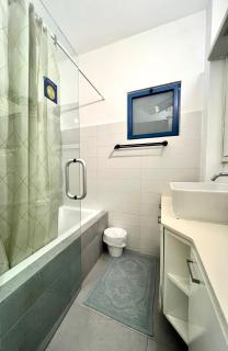 beautiful 2 bedrooms apartment by the beach - 7