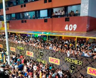 Farol Barra Flat. Vista Mar no Circuito do Carnaval . Em frente a praia. - 7