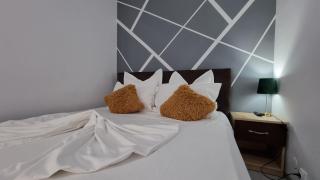 vApartament central - Hunedoara - 0