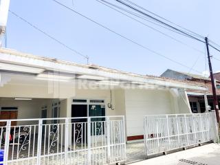 Oma Uti Syariah Mitra RedDoorz near Stasiun Lempuyangan - Sentool - 7