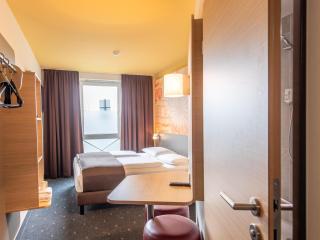 B&B Hotel Schweinfurt-Süd - Schweinfurt - 9