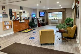 Super 8 by Wyndham Clearfield - Clearfield - 7