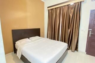 RedDoorz Syariah @ Jalan Jendral Sudirman Pekanbaru - Pekanbaru - 0