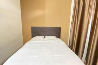 RedDoorz Syariah @ Jalan Jendral Sudirman Pekanbaru - Pekanbaru - 9