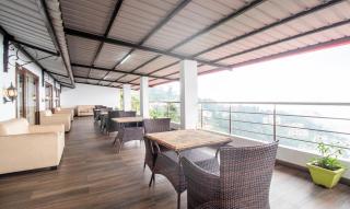 Treebo Premium Queen Of Hills Near Mall Road - Mussoorie - 4