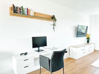 MELLoWY: Rückzugsort Cölpin 4 Personen - - 3