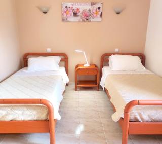 CH 8, 11 e 12 - Casa da Horta 3 x T 1 Apartments Up To 12 Guests - Olhos de Água - 3