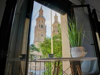 Mirador de la redonda by Clabao - Logroño - 6