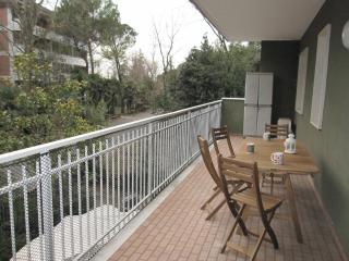 Stunning flat near the beach - 0