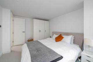 Beautiful Renovated House - 5