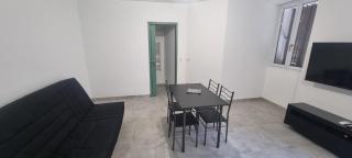 Studio Climatisé 2 couchages - 8