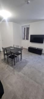 Studio Climatisé 2 couchages - 2