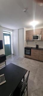 Studio Climatisé 2 couchages - 1