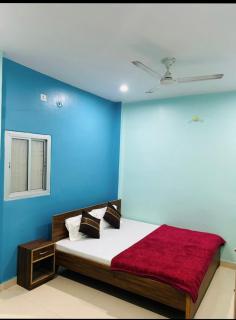 Lotus Paying Guest house - Varanasi - 1