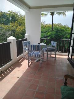Wayside Beach Apartments - 4