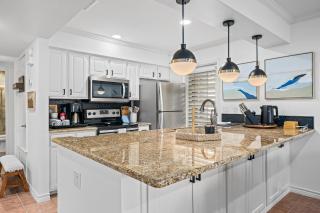 The BS Lake House - 1