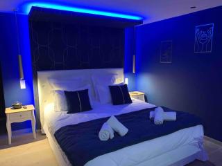 La Suite Saphir – spa privatif - Nancy - 8