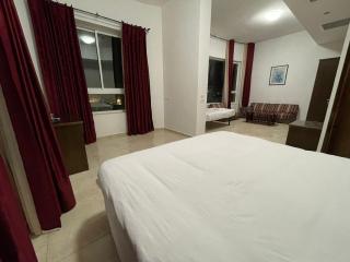 Eman Regency Hotel - 7