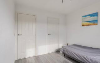 Apeldoorn- ruime eengezinswoning met 5 slaapkamers - 4