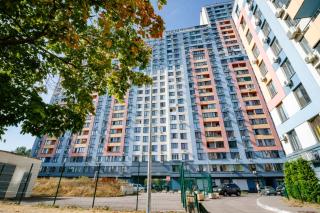 Kvartirkoff na Bogatirskaya 6a, 10 floor - Kiev - 1