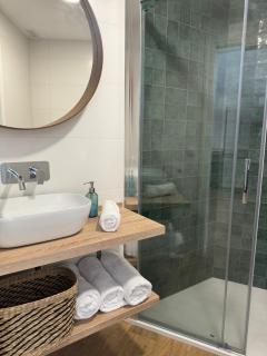 Plaza Victoria Apartments - 5