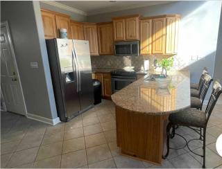 P2 - Hot Springs 4 Bedroom Condo - 5