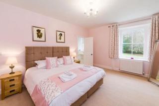 Coach House, Middleton Hall Estate - 3