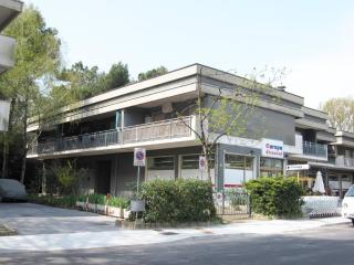 Comfort with terrace at Grado Pineta - 7